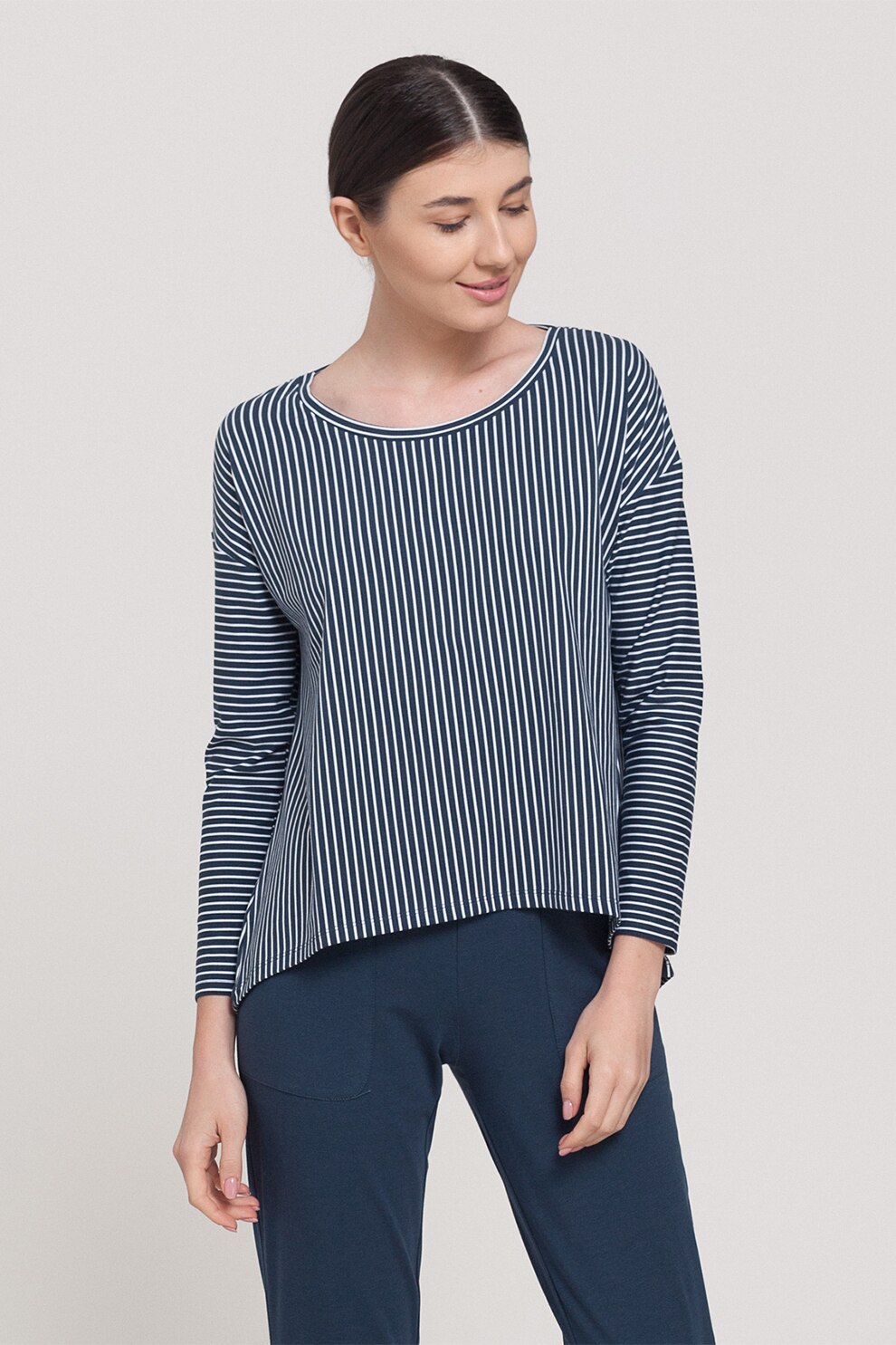 Sofiaman, Bluza de pijama din amestec de modal cu textura moale Urban Story, Bleumarin/Alb, L