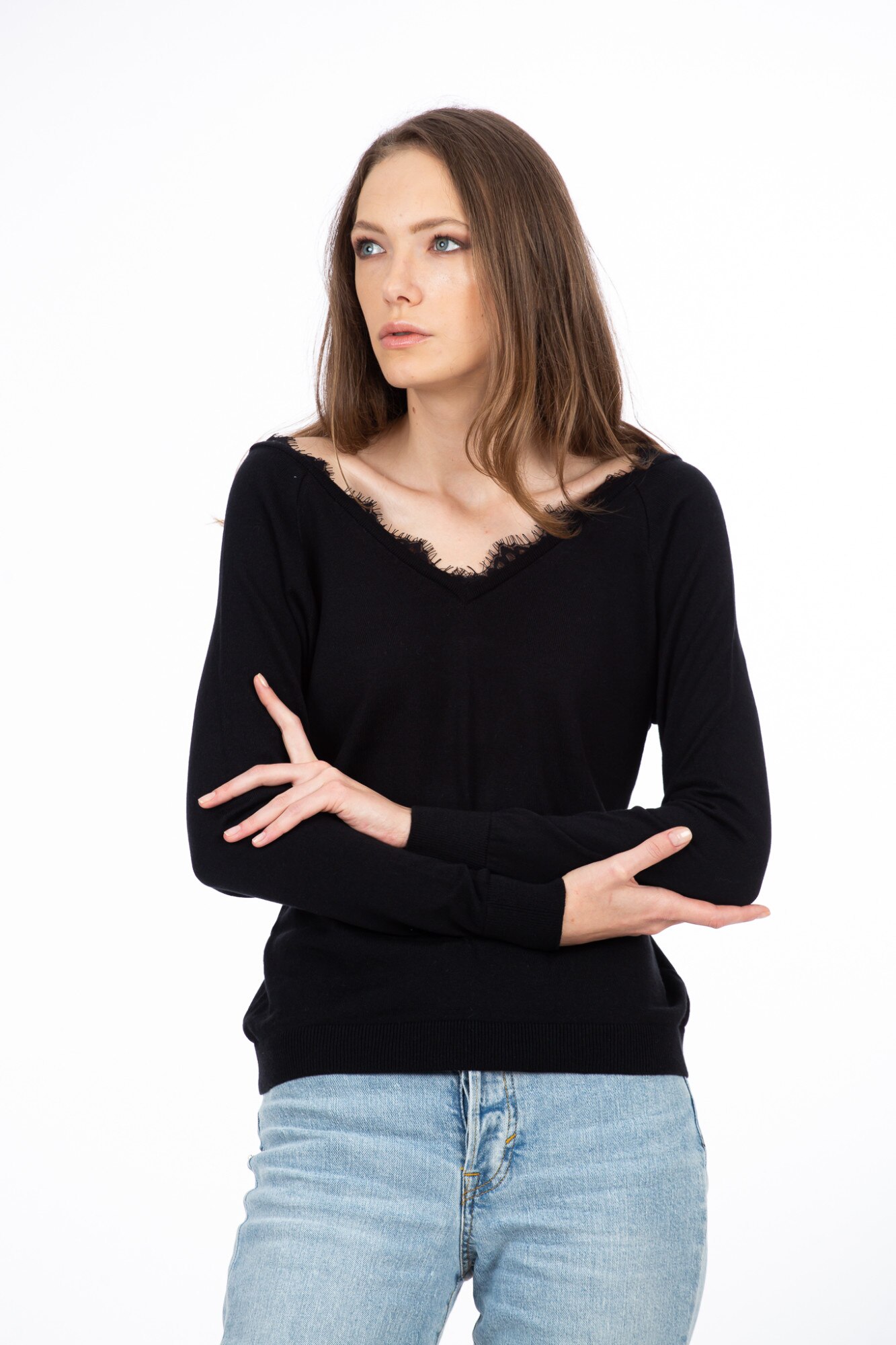 Bluza BE YOU in V si cu dantela_1, Negru