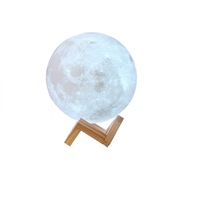 lampa luna 3d ownta 2 culori intensitate reglabila reincarcabila stand lemn 20 cm imagen 50_0_
0