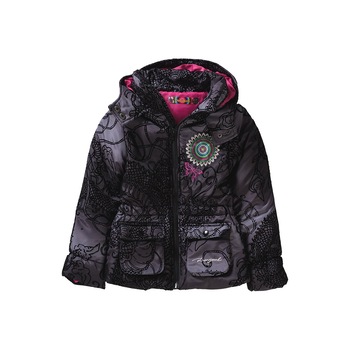 Geaca de iarna fete, Desigual, negru, 110/116 cm, 5-6 ani Geaca de iarna fete, Desigual, negru, 110/116 cm, 5-6 ani
