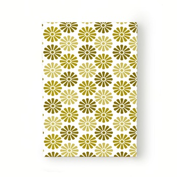 Caiet tip Agenda Heartwork cu muchie cusuta, Flori nuantate verde kaki, Latime 140 mm x Inaltime 200 mm Caiet tip Agenda Heartwork cu muchie cusuta, Flori nuantate verde kaki, Latime 140 mm x Inaltime 200 mm