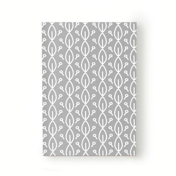 Caiet tip Agenda Heartwork cu muchie cusuta, Frunzulite stilizate gri, Latime 140 mm x Inaltime 200 mm Caiet tip Agenda Heartwork cu muchie cusuta, Frunzulite stilizate gri, Latime 140 mm x Inaltime 200 mm