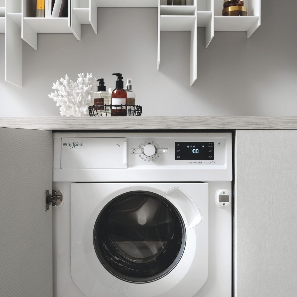 Whirlpool BI WMWG 71483E EU N Masina de spalat cu incarcare frontala incorporata, 7kg, 1400 rpm, 60cm, clasa energetica D, alb