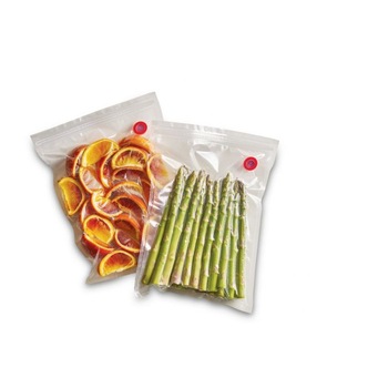 Set de 10 pungi pentru vidat universale Solis, 26 x 35 cm, reutilizabile, cu fermoar, rezistente la rupere si congelare (pana la -20°C), rezistente la cuptorul cu microunde, fara BPA Set de 10 pungi pentru vidat universale Solis, 26 x 35 cm, reutilizabile, cu fermoar, rezistente la rupere si congelare (pana la -20°C), rezistente la cuptorul cu microunde, fara BPA