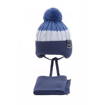 Set doua piese bleumarin, caciula-fular, bebe 40-42 cm Set doua piese bleumarin, caciula-fular, bebe 40-42 cm