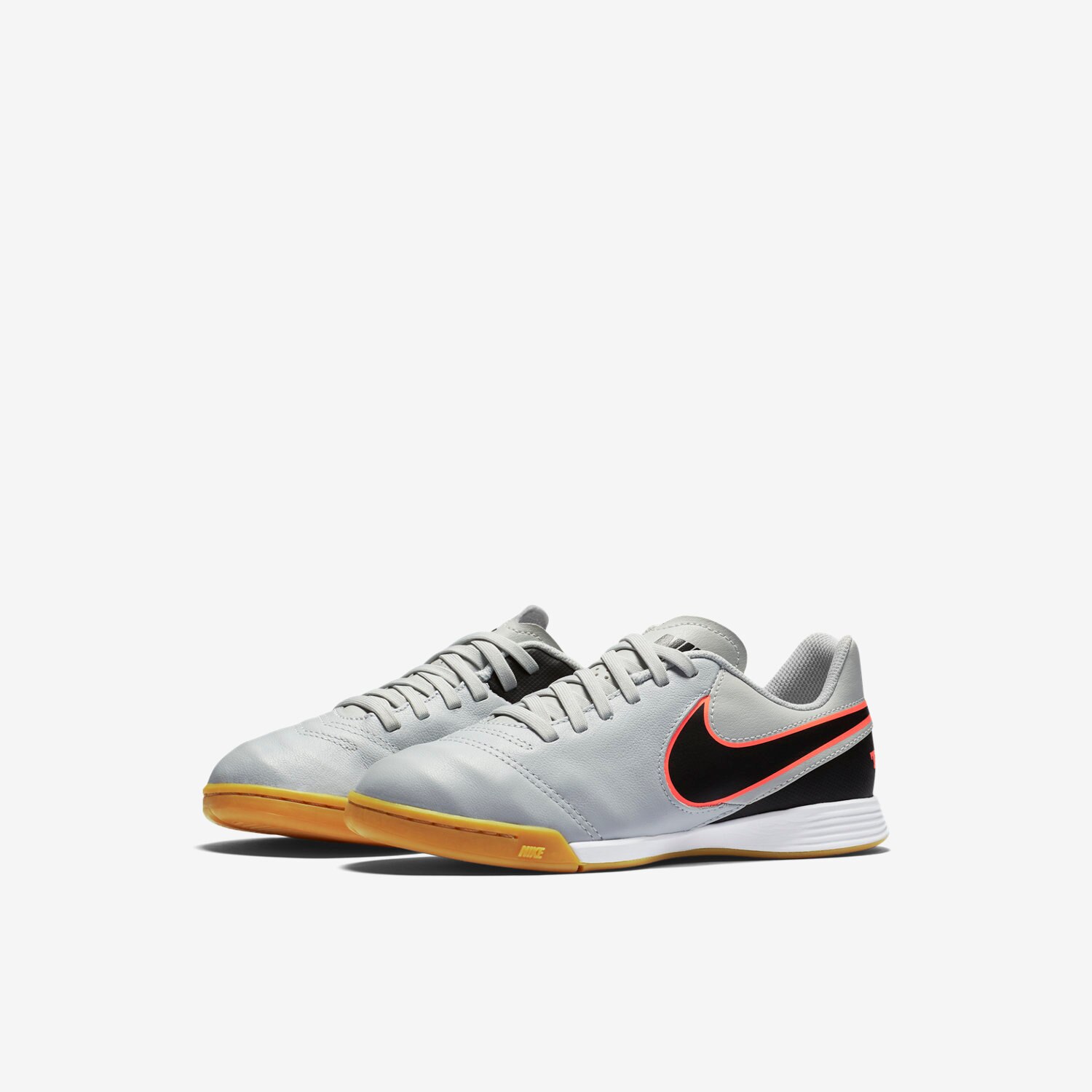Ghete fotbal Nike Tiempo Legend VI IC pentru copii, Pure Platinum