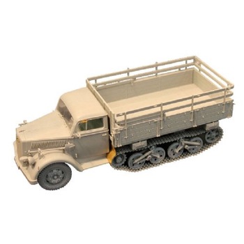 Macheta Militara ICM German Semi Tracked Truck KHD S3000/SS M Maultier 1:35 ICM 35453 Macheta Militara ICM German Semi Tracked Truck KHD S3000/SS M Maultier 1:35 ICM 35453