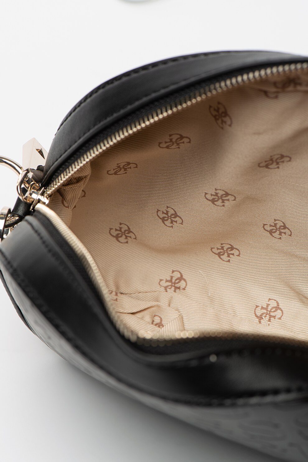 Guess, Geanta crossbody de piele ecologica mini Kaylyn, Negru eMAG.ro