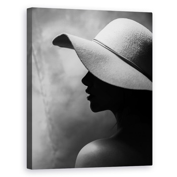 Tablou canvas - Contrast, Portret, Profil, Anonim, sapca, Alb-Negru, Femeie, 80 x 100 cm Tablou canvas - Contrast, Portret, Profil, Anonim, sapca, Alb-Negru, Femeie, 80 x 100 cm