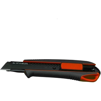 Cutter Wurth, Maner 2-K antiderapant, 18 mm, 3 lame retractabile, Negru Cutter Wurth, Maner 2-K antiderapant, 18 mm, 3 lame retractabile, Negru