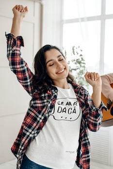 Tricou de dama, din bumbac organic, CE AR FI DACA SENECA, Alb Cu Imprimeu Negru Tricou de dama, din bumbac organic, CE AR FI DACA SENECA, Alb Cu Imprimeu Negru