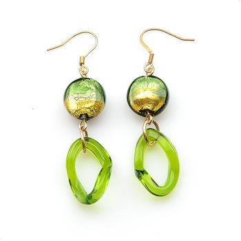 Cercei Mira din sticla de Murano in 2 culori si foita de argint, verde Cercei Mira din sticla de Murano in 2 culori si foita de argint, verde