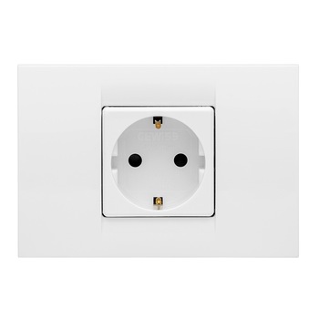 Priza simpla Gewiss 2M, pentru doza 3M, 16A, plastic, Alb Priza simpla Gewiss 2M, pentru doza 3M, 16A, plastic, Alb