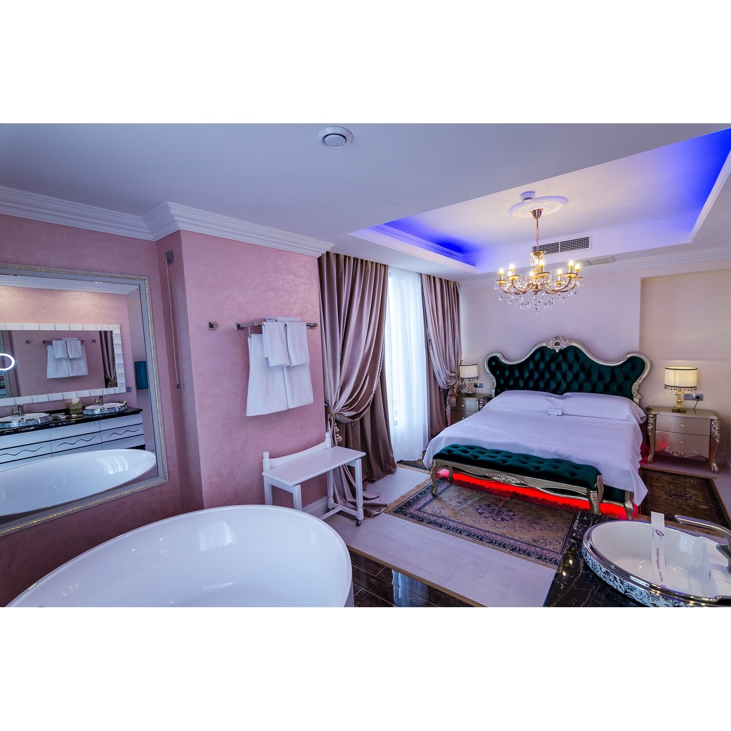 Apartament Sunset, Phoenicia Royal Hotel, 5 stele, 5 nopti, 11.06.2021