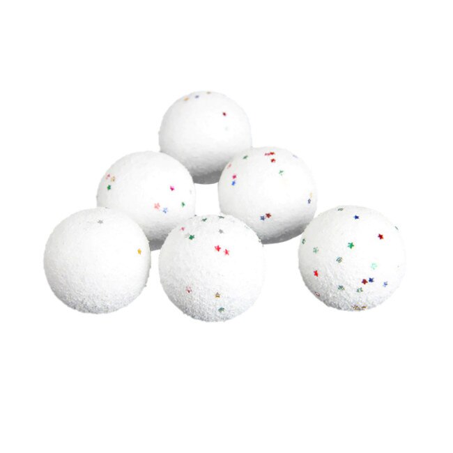 Set 6 globuri de Craciun, albe cu stelute multicolore, diametru 6 cm