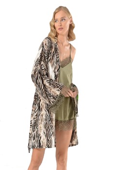 Compleu camasa de noapte, NBB, cu halat, imprimeu leopard, Verde cu negru Compleu camasa de noapte, NBB, cu halat, imprimeu leopard, Verde cu negru