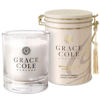 Lumanare parfumata Grace Cole Nectarine Blossom & Grapefruit 200g Lumanare parfumata Grace Cole Nectarine Blossom & Grapefruit 200g