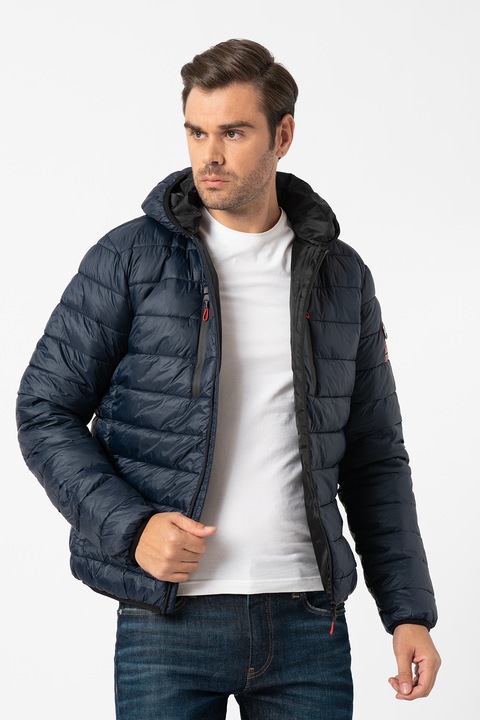 Geographical Norway, Зимно капитонирано яке Alaric, Тъмносин