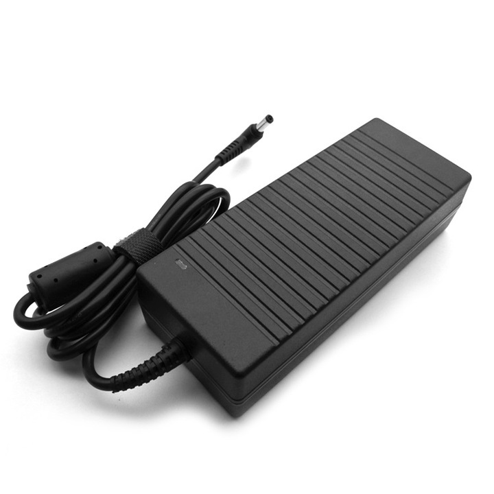 HP 120W зарядно устройство за лаптоп 7,4x5,0 мм щепсел, съвместим HP Pavilion DV6, DV7, DV8 HP Envy HP EliteBook HP Compaq