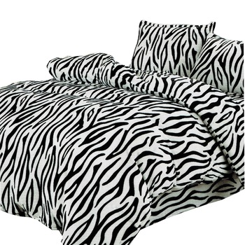 Lenjerie pat Cocolino, doua persoane XXL, Fata pilota 200x220 cm, cearceaf pat 200x220 cm, fata perna 45x70 cm. M-6885-ZEBRA Lenjerie pat Cocolino, doua persoane XXL, Fata pilota 200x220 cm, cearceaf pat 200x220 cm, fata perna 45x70 cm. M-6885-ZEBRA