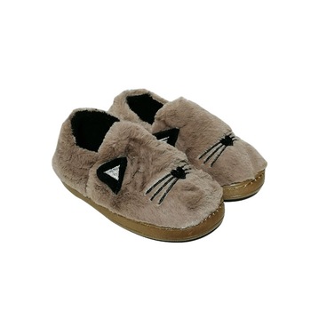 Papuci, botosi casa copii Trendd Cat, Maro Papuci, botosi casa copii Trendd Cat, Maro