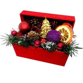 Aranjament Craciun ArtDeco Mini, cu lumanare bradut aurie, globulete multicolore, conuri de brad, beteala si brad artificial Aranjament Craciun ArtDeco Mini, cu lumanare bradut aurie, globulete multicolore, conuri de brad, beteala si brad artificial