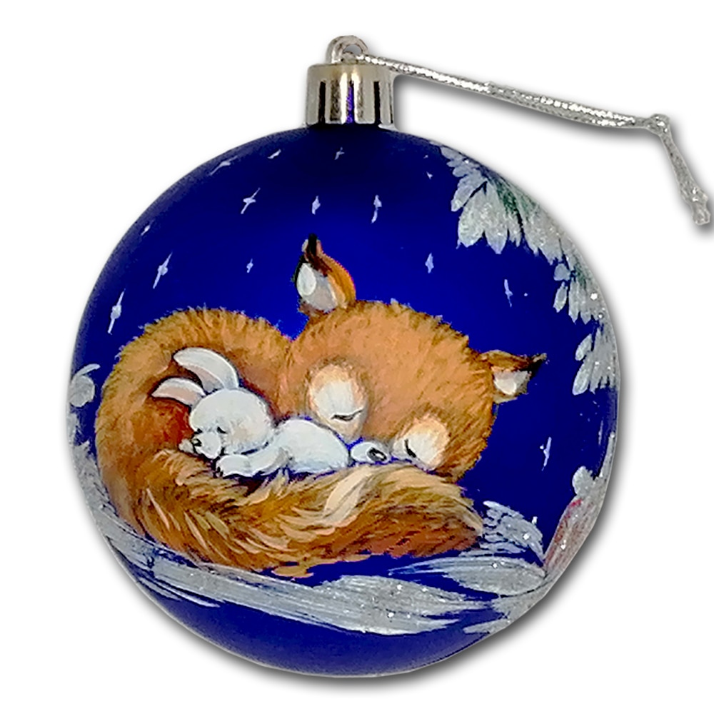 Globulet ArtDeco pentru bradul de Craciun, din plastic albastru cu Vulpita si iepuras, pictat manual in culori acrilice, diametrul de 8 cm
