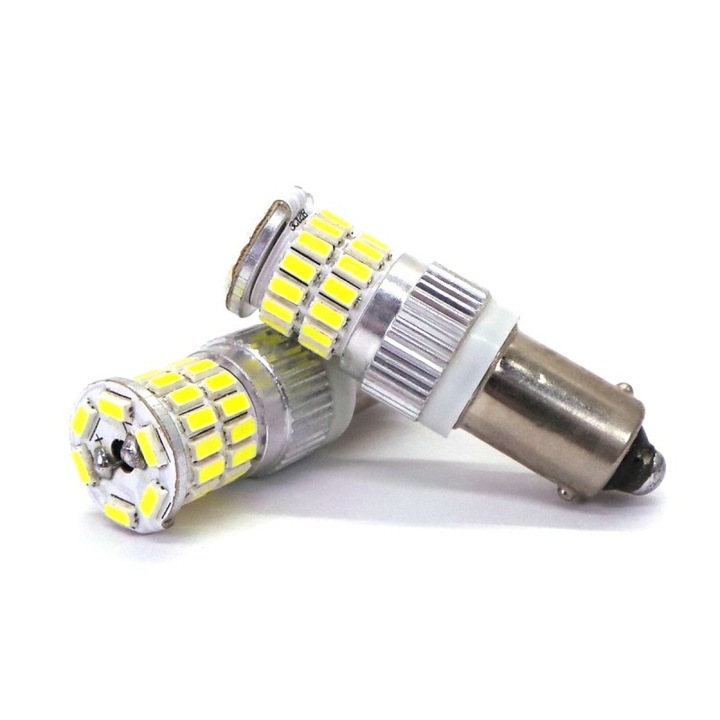 LED izzó, motoLEDy, BA9S, 12-24V, CANBUS, 36 SMD 3014 dióda, 700 lm, 360° világítási szög, polaritásfüggetlen, 50 000 óra élettartam, helyzetjelzőhöz, belső világításhoz, műszerfalhoz, rendszámtáblához és jacht világításhoz, xenon fehér, szett 2 darab