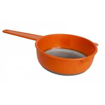 Sita mare faina cu plasa metalica RAKI 15,5cm Sita mare faina cu plasa metalica RAKI 15,5cm