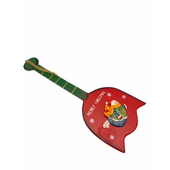 Decoratie Clopotel Craciun, Atelier Home, Om de Zapada, Lemn, Rosu, 40 cm Decoratie Clopotel Craciun, Atelier Home, Om de Zapada, Lemn, Rosu, 40 cm