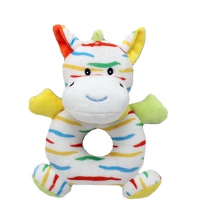 Плюшени играчки