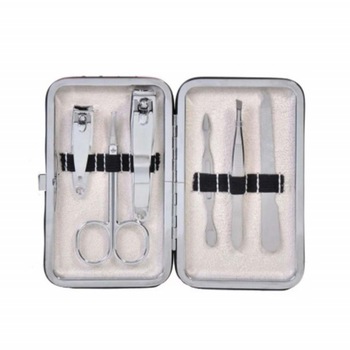 Set trusa Pufo pentru manichiura si pedichiura, 7 bucati Set trusa Pufo pentru manichiura si pedichiura, 7 bucati