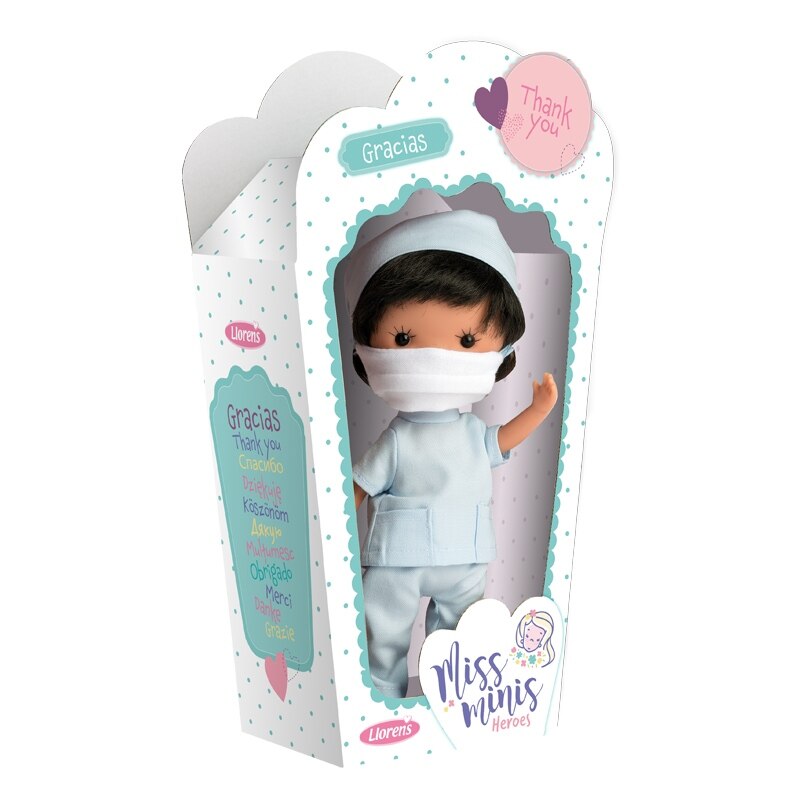 Papusa Llorens Miss Minis, editie de colectie dedicata medicilor care lupta impotriva virusului, Medical Heroes, asistent medical cu masca de protectie, corp din vinil, 26 cm, 3 ani+