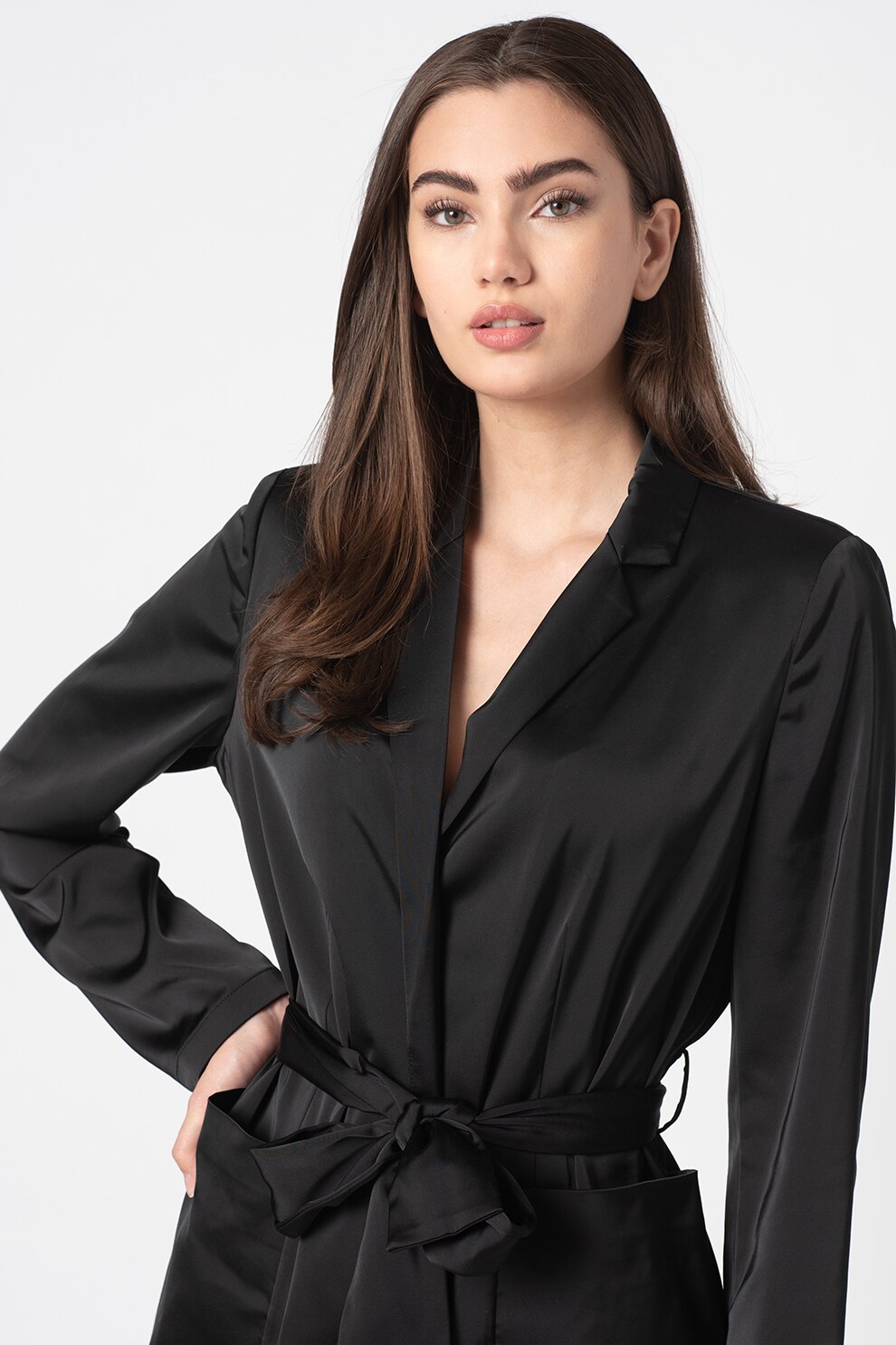 GUESS JEANS, Sacou cu revere decupate si cordon in talie, Negru