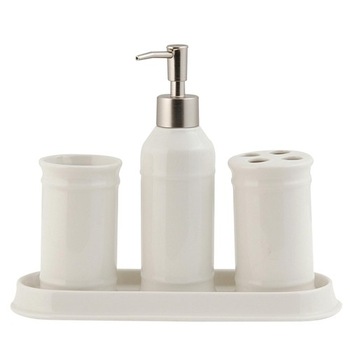 Set de baie 4 piese Simply White, Yankee Land Set de baie 4 piese Simply White, Yankee Land