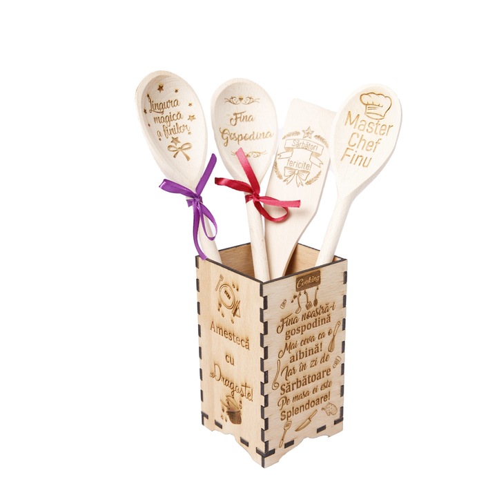Set de bucatarie personalizat, 5 piese - Linguri, spatula si cutie suport "Fina noastra-i gospodina", Lemn, Natur