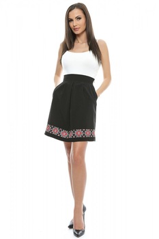 Fusta cu pliuri si motive traditionale FS14, Negru Fusta cu pliuri si motive traditionale FS14, Negru