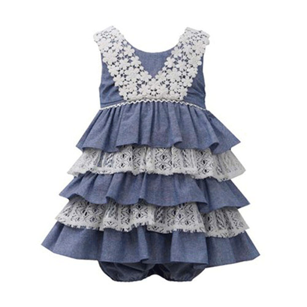 Set cu volanase din dantela si pantalonasi din batist frantuzesc 12 luni