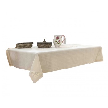 Fata de masa Valentini Bianco din bumbac 100% PR100 140x230 cm Fata de masa Valentini Bianco din bumbac 100% PR100 140x230 cm