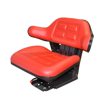 Scaun tractor rosu UTB U-445 si U-650 reglaj triplu cu amortizor Scaun tractor rosu UTB U-445 si U-650 reglaj triplu cu amortizor