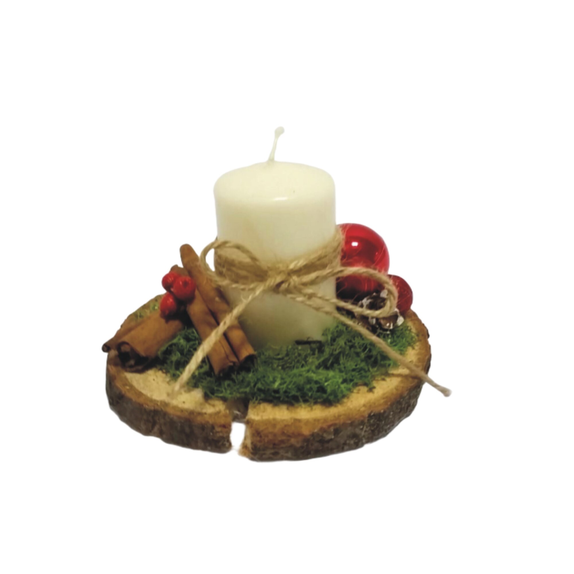 Decoratiune Craciun realizata pe felie de lemn, First Event, accesorizata cu licheni stabilizati, globuri si batoane scortisoara, dimensiune 12*9 cm