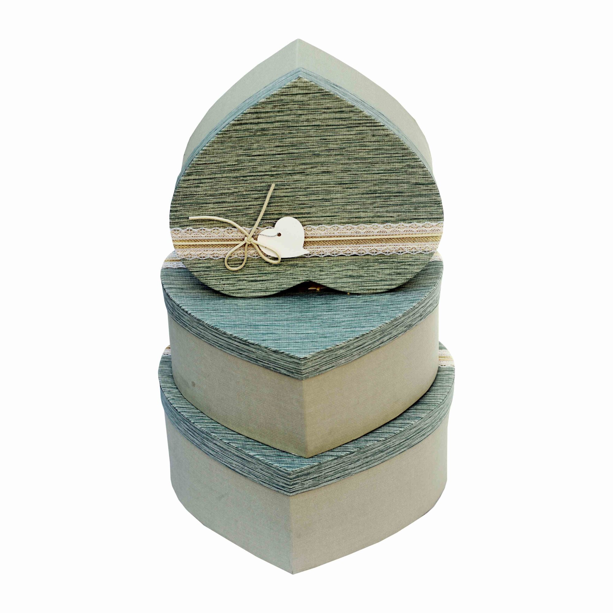 Set 3 cutii in forma de inima, 265 g, crem cu verde deschis