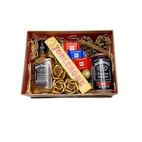 Cutie Cadou Barbati Craciun , ChocoBox, Trandafiri, CIocolata si Jack Daniels