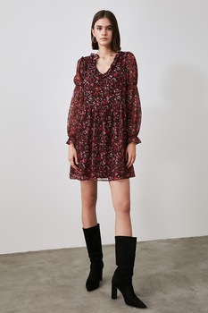trendyol rochie mini evazata cu model abstract roznegrualb imagen 19_0_
0