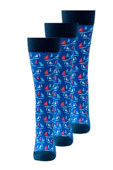 Set 3 sosete barbati SRN, culoare albastru, imprimeu yacht, marime 40-44 Set 3 sosete barbati SRN, culoare albastru, imprimeu yacht, marime 40-44