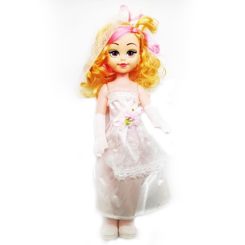 Papusa muzicala Chriss, in rochie de mireasa, 45 cm Papusa muzicala Chriss, in rochie de mireasa, 45 cm