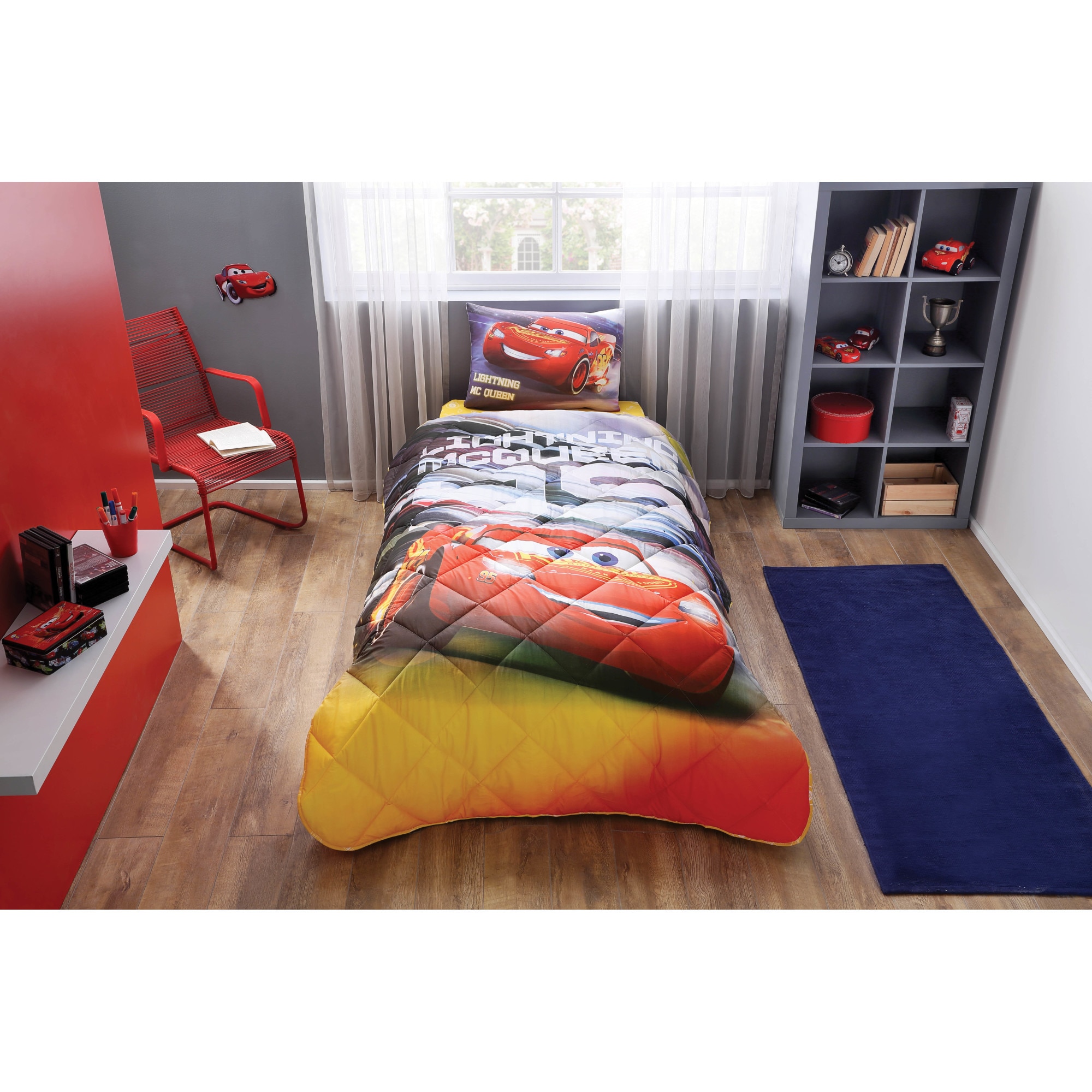 Set de pat pentru copii cu pilota, TAC, model Cars , Bumbac 100%,4 piese