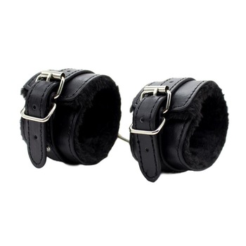 Catuse piele, Erotica Collection, model Fetish Addict, negre Catuse piele, Erotica Collection, model Fetish Addict, negre