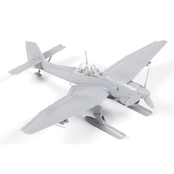 Macheta aeromodele Zvezda German Bomber Junkers Ju 87 B-2/U4 Stuka with ski 1:72 ZVEZ 7323 Macheta aeromodele Zvezda German Bomber Junkers Ju 87 B-2/U4 Stuka with ski 1:72 ZVEZ 7323