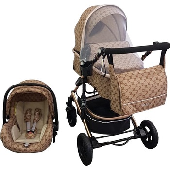 Carucior nou nascuti 3 in 1 Baby Care™ PRO 531, Cu geanta bebe, Cadru Aluminiu Gold , Amortizoare, Roti din cauciuc plin AVE, Landou, Scoica auto, Spatar reglabil 3 trepte, Plasa insecte, Beige cu imprimeu Maron Carucior nou nascuti 3 in 1 Baby Care™ PRO 531, Cu geanta bebe, Cadru Aluminiu Gold , Amortizoare, Roti din cauciuc plin AVE, Landou, Scoica auto, Spatar reglabil 3 trepte, Plasa insecte, Beige cu imprimeu Maron